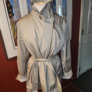 MK short asymmetrical trench